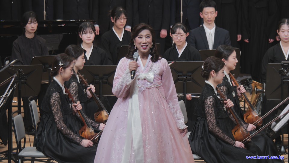 34-й Художественный фестиваль дружбы «Апрельская весна»Творческий коллектив корейцев, проживающих в Японии