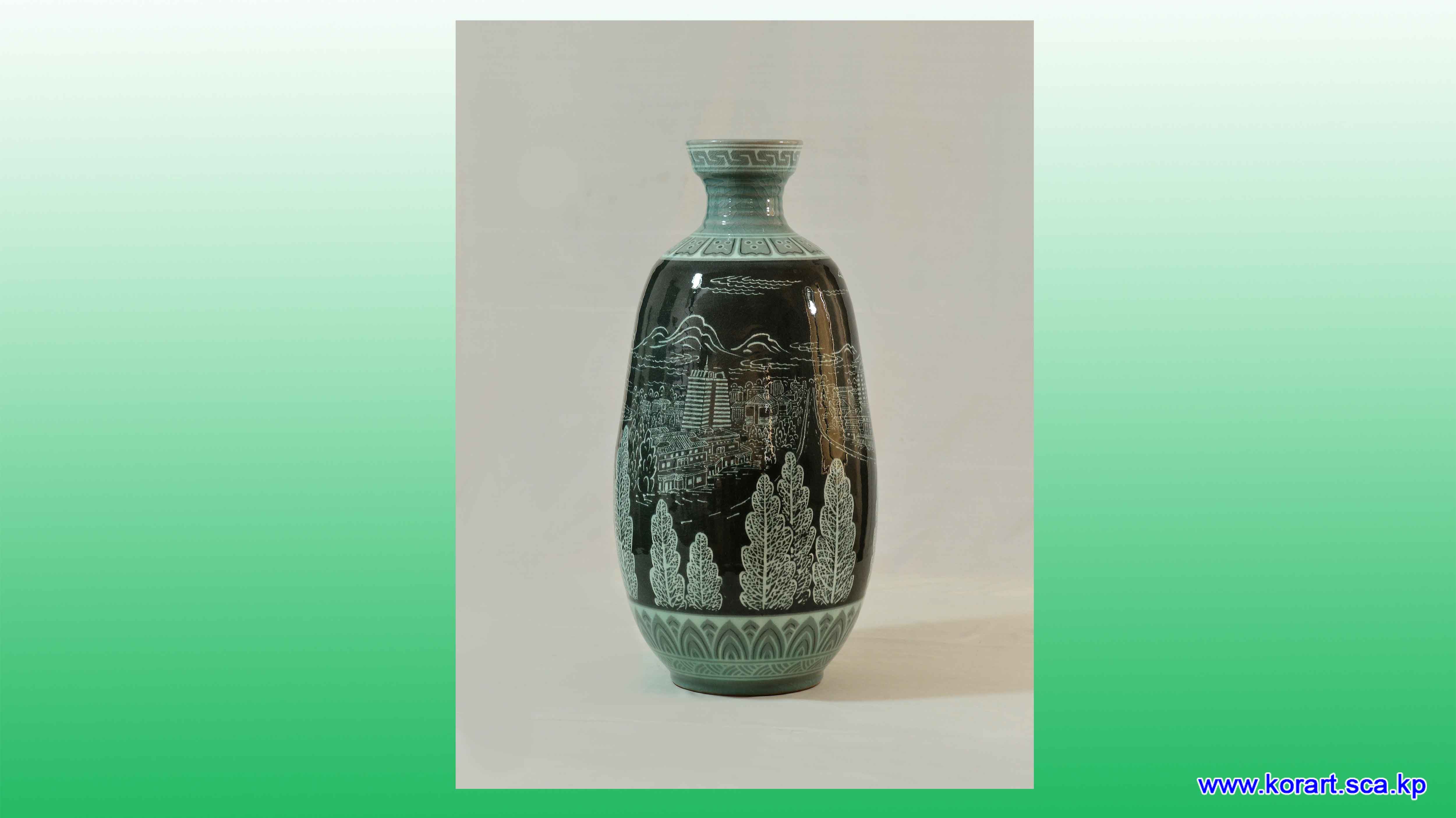 Керамика «Голубая ваза с барельефными узорами ночного пейзажа города Самчжиёна».