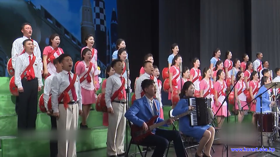 Ninth April Spring People’s Art Festival (1)