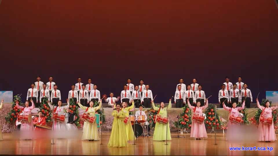 Ninth April Spring People’s Art Festival (2)