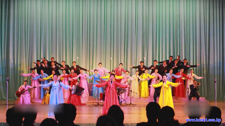 Ninth April Spring People’s Art Festival (2)