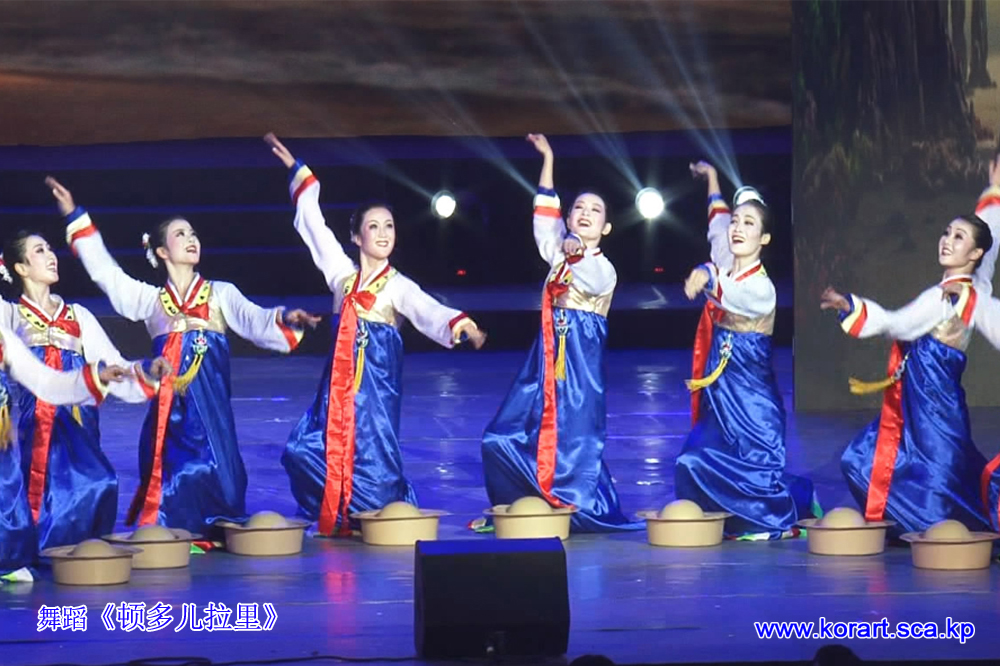 舞蹈《顿多儿拉里》